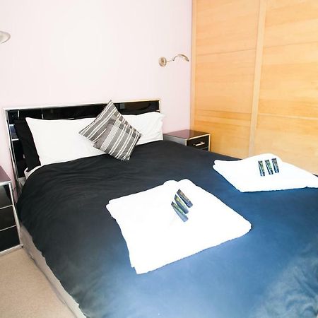 Honest University Apartment 2 Southampton Bagian luar foto