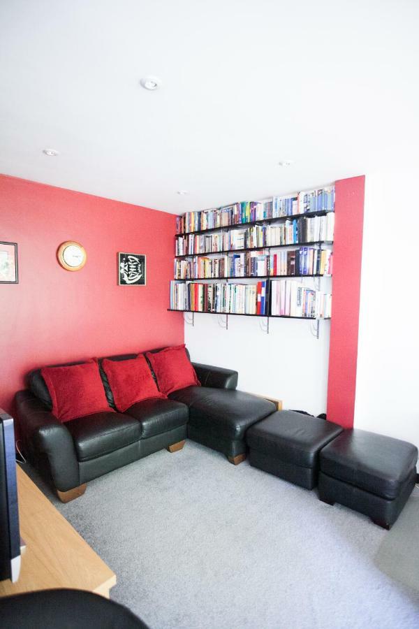 Honest University Apartment 2 Southampton Bagian luar foto