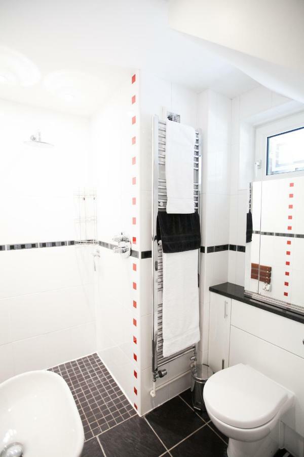 Honest University Apartment 2 Southampton Bagian luar foto